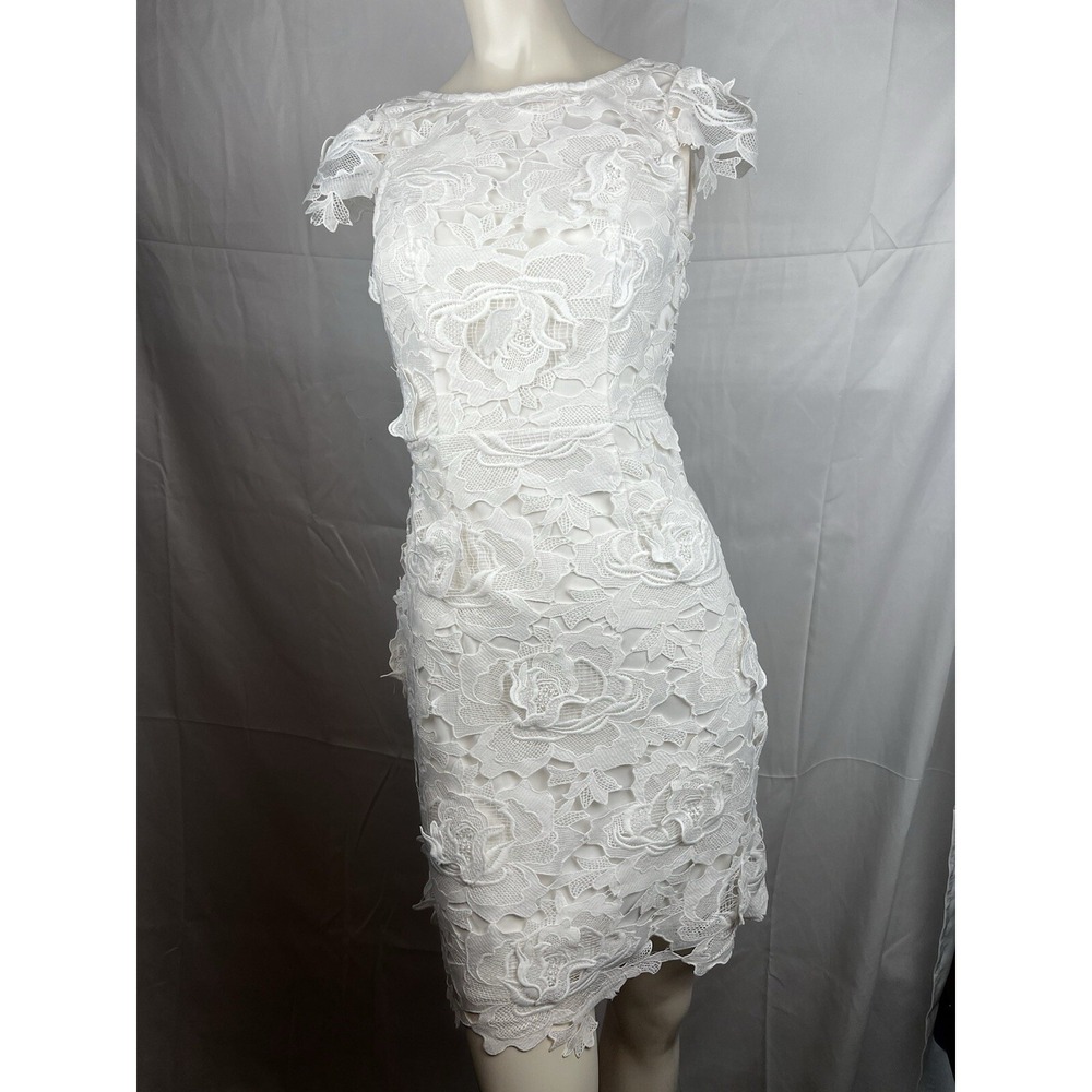 Donna Ricco 3D Floral Lace Ivory Sheath Dress Women's Size‎ 4 Gorgeous NWT